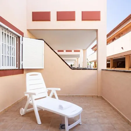 Home2book The Heights Cristianos, Pool *